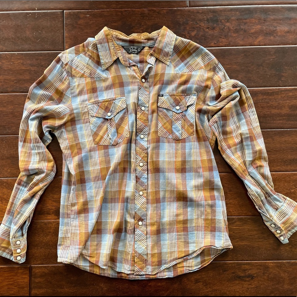 Salt Valley Size Large Athletic Fit Western Style Shirt with Pearl Snaps